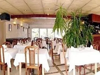 科隆知酒店 2* Fontaines-sur-Saone