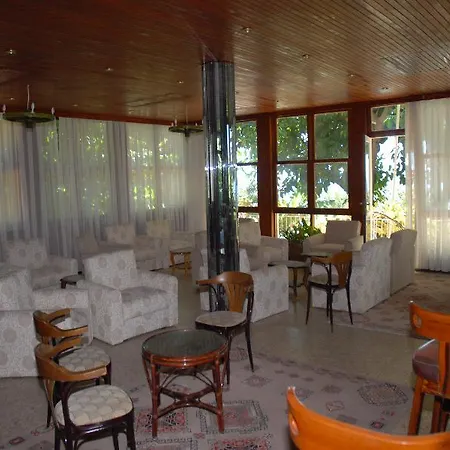 Le Collonges Hotel Fontaines-sur-Saone