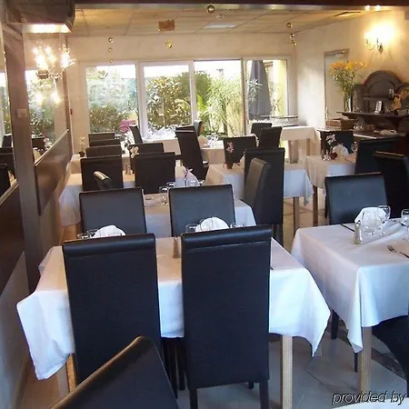 Le Collonges Hotel Fontaines-sur-Saone