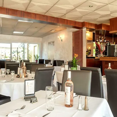 Le Collonges Hotel Fontaines-sur-Saone